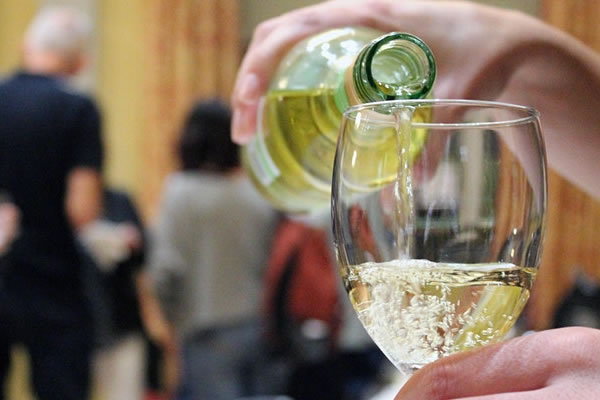 Supper and Song event to support the RHN