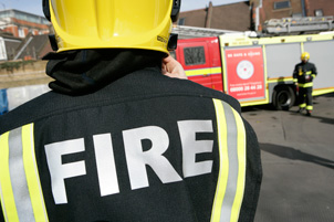 man dies in Roehampton Flat Fire