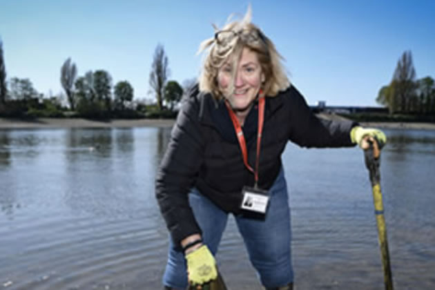 Sandi Bloomfield helping to clean up the foreshore 